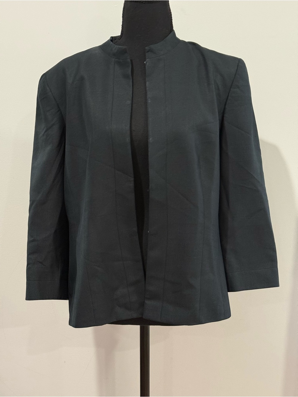Ann Taylor 12 Silk Tailored Women’s Black Blazer w Shoulder Pads 865